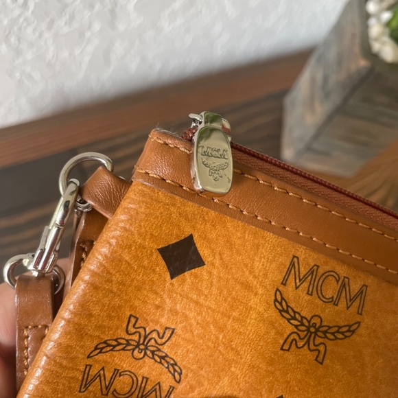 MCM Cognac Leather Trimmed Visetos Zippered Pouch/Wristlet w/ COA - Picture 5 of 12
